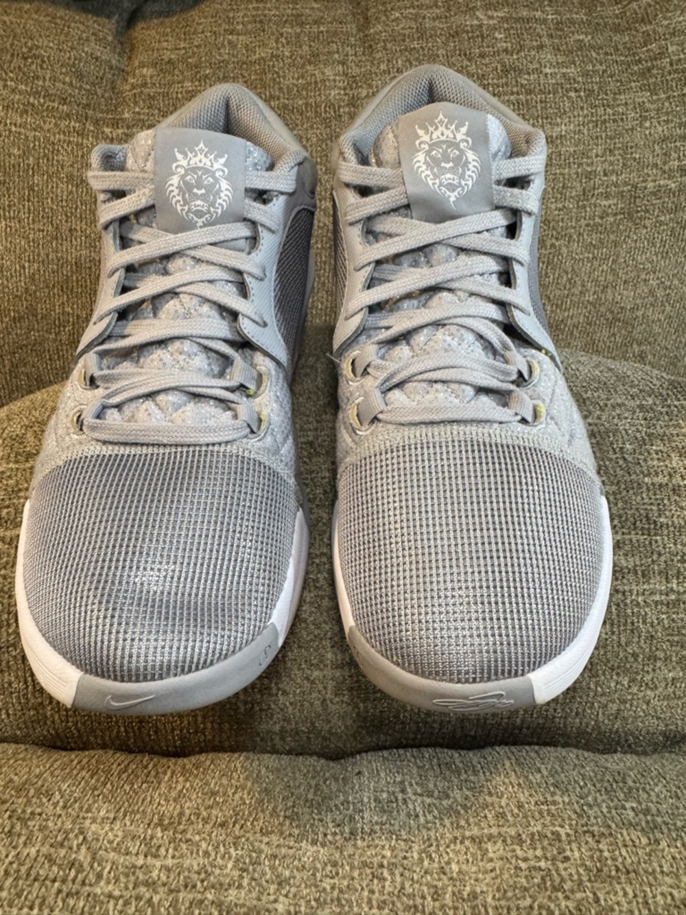 Nike LeBron Witness 8 TB in the Wolf Grey size 9.5 - Picture 3 of 11